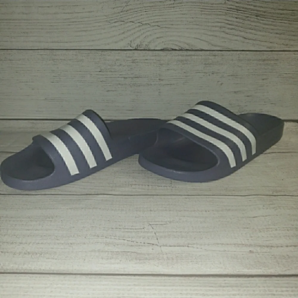 Adidas Adilette Blue White Sliders Men's Sz. 8‎